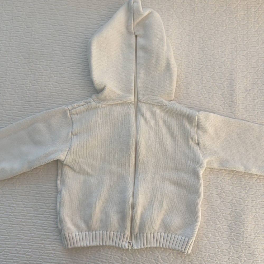 Hooded Cable Sweater - Picture 4 of 6